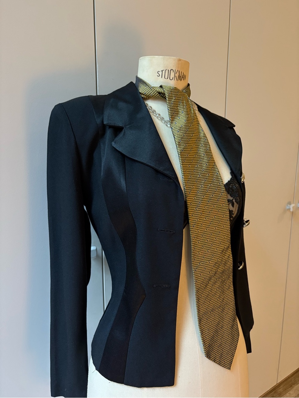 Black Tailored Women's Blazer Jacket